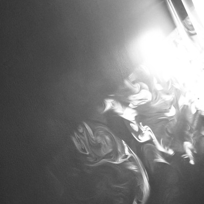 HIKARI (feat. CHOUJI)のジャケット写真