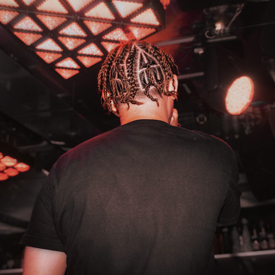 Dilemma Front Cover
