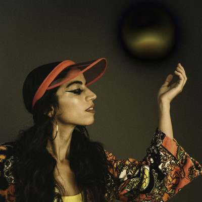 Under the Moonのジャケット写真
