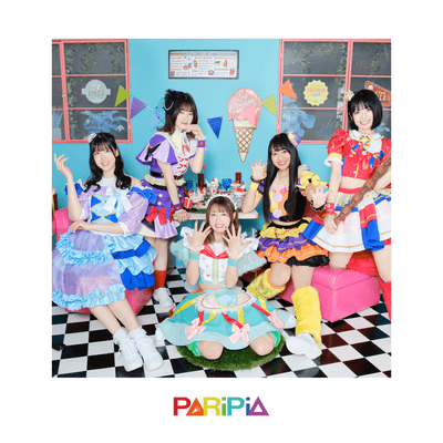PARiPiA Front Cover