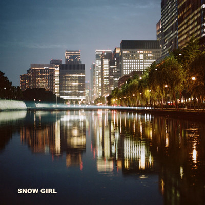 Snow girl Front Cover