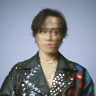 MOVEのジャケット写真