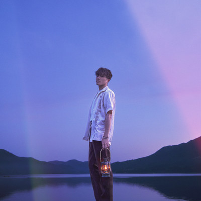 Tomoshibi Front Cover