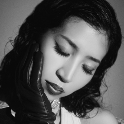 Tell Meのジャケット写真