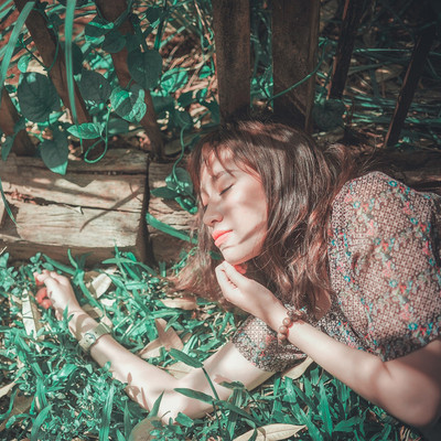 Healing relaxing BGM that makes work progress with a cheerful feeling Front Cover