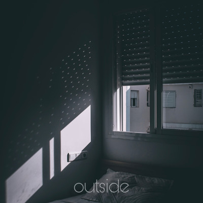 outsideのジャケット写真