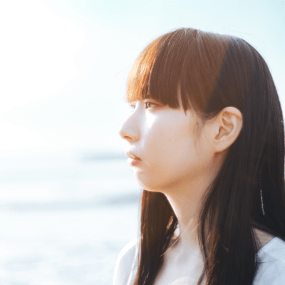 ただ、見つめてのジャケット写真