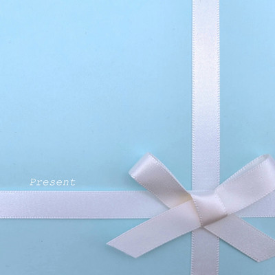 Presentのジャケット写真