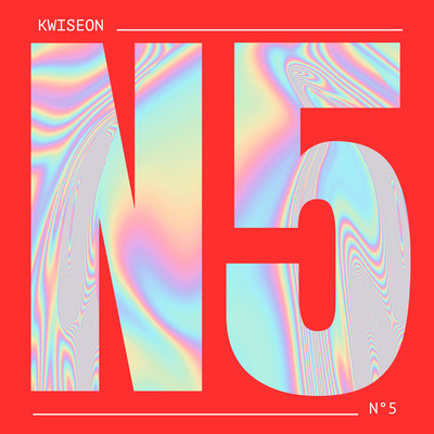 N°5 Front Cover