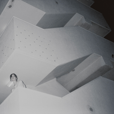 Overのジャケット写真