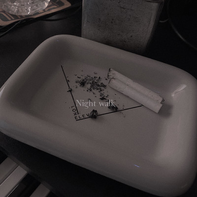 Night walkのジャケット写真