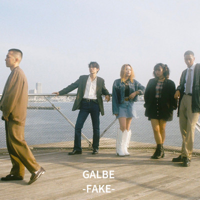 FAKEのジャケット写真