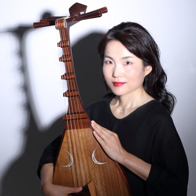 Cyouka Ogata Chikuzen-Biwa Performance Collection Lingering Strings Front Cover