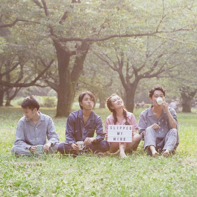 slipped my mindのジャケット写真