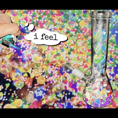 i feel Front Cover