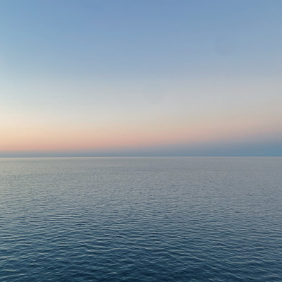 Echoes of Distant Waves Front Cover