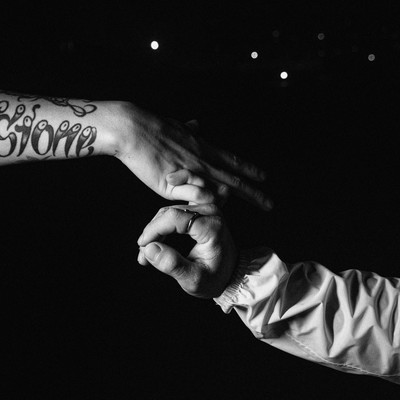 Egaku mirai ni nobasu te (feat. dirty cheevy) Front Cover