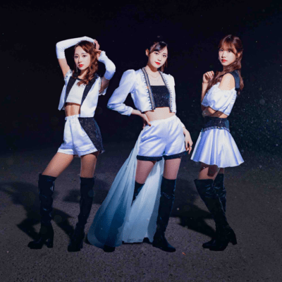 UNIVERSE Front Cover