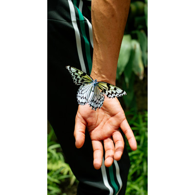 Eureca (feat. Esosa Vee) Front Cover