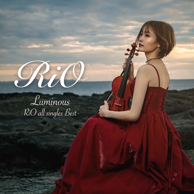 Luminous ~all singles best~ Front Cover