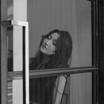 LOVEのジャケット写真