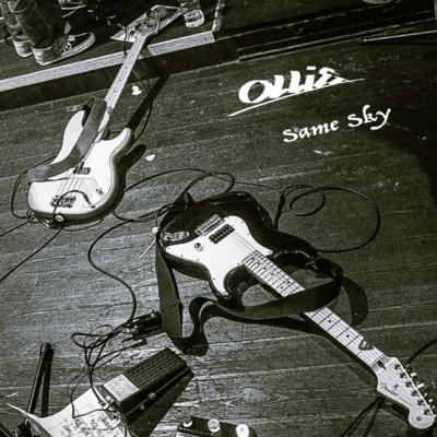 Same Skyのジャケット写真