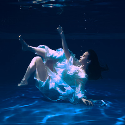 夜行性 (feat. 椎名琴音)のジャケット写真