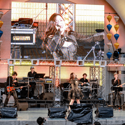 UTOPIAのジャケット写真