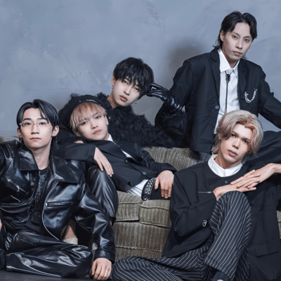 Raise a flag Front Cover