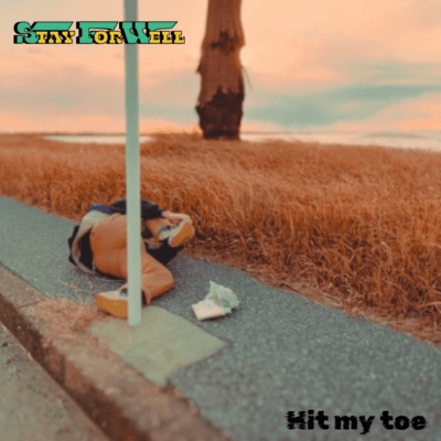 Hit my toe Front Cover