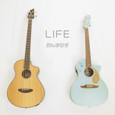 LIFEのジャケット写真