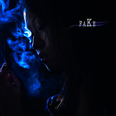 FAKEのジャケット写真