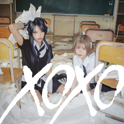 XOXOのジャケット写真
