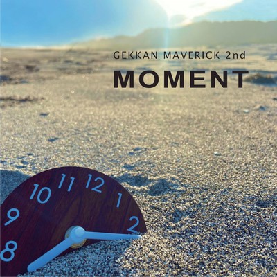 MOMENT Front Cover