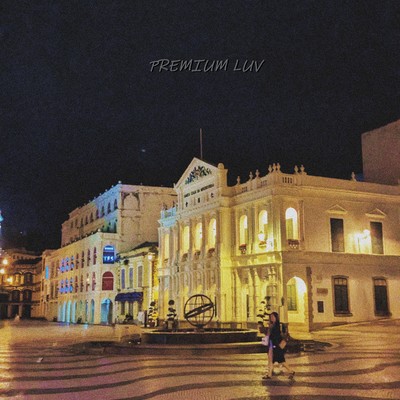 PREMIUM LUV Front Cover