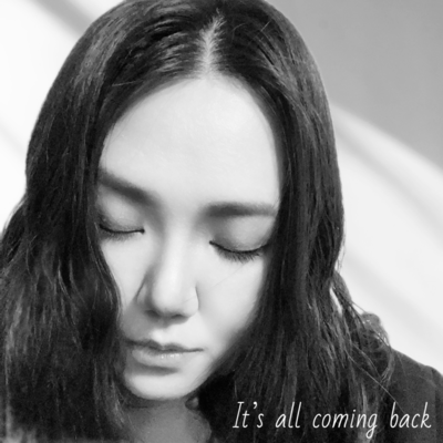 It’s All Coming Backのジャケット写真