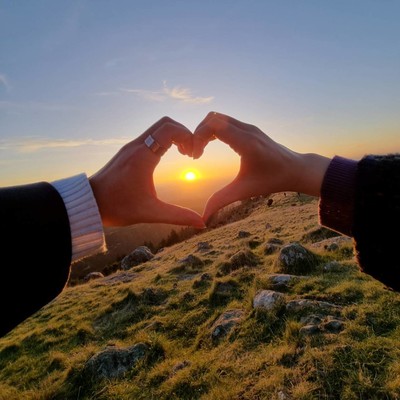 君と出会ってのジャケット写真