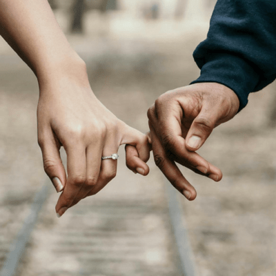 悲しみの向こうでのジャケット写真