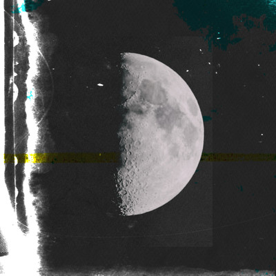 half moonのジャケット写真