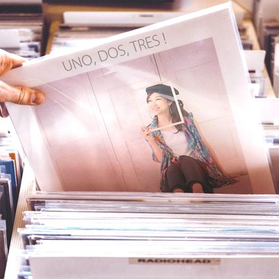 UNO, DOS, TRES! Front Cover