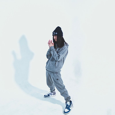 Perfect Blend (feat. Leeky Bezalman)のジャケット写真