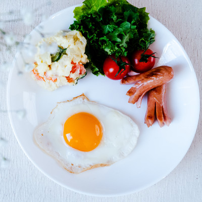 ordinary day / Downhill Front Cover