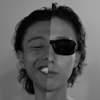 DESIREのジャケット写真