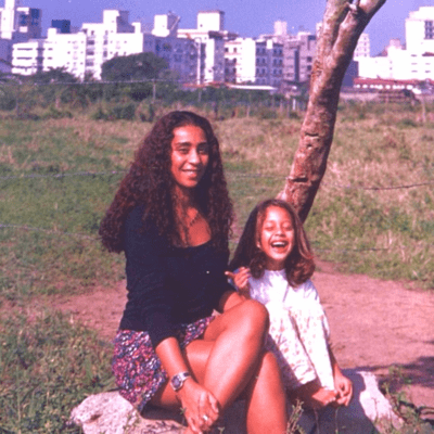 Sorriso dedicado as mães Front Cover