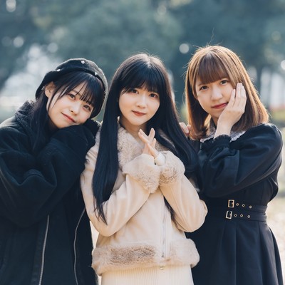 Laila (chee♡hug)のジャケット写真