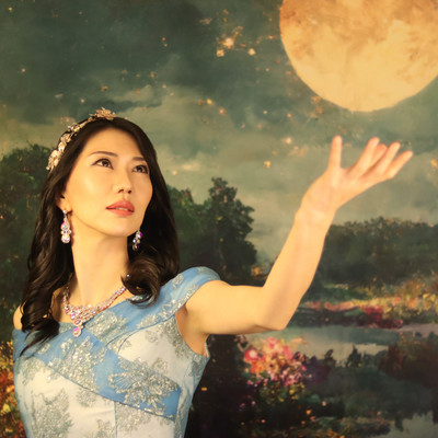 Toward a shining future Front Cover