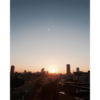 COMFORT : 010 Front Cover