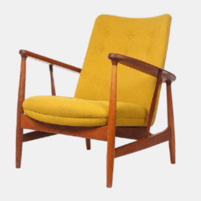 She call me KNZM Front Cover