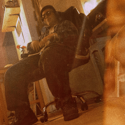 Never Give Upのジャケット写真