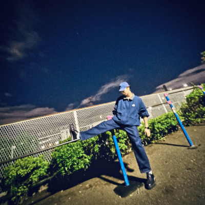 Halloのジャケット写真